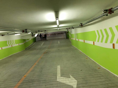 蘇州道路劃線熱熔施工報價_蘇州車庫劃線怎么報價？