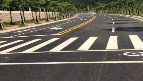 苏州厂区停车场车位划线哪家好？专业团队为您定制方案