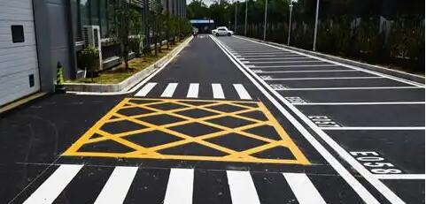 苏州厂区划线新标杆?先进技术与高品质材料打造清晰指引